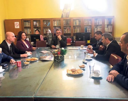 Discuții legate de problemele românilor din comunitatea istorică